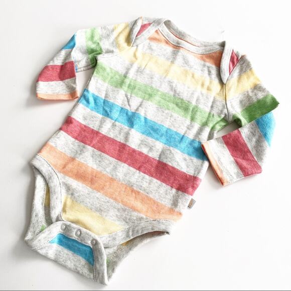 🌈 5 for $25 Baby Gap Onesie Sz 3-6 m - Picture 1 of 5